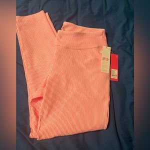 Seersucker performance Havana pink corso pant